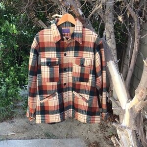 Pendleton Multicolor Plaid Shirt Jacket XL. Vintage USA used conditions